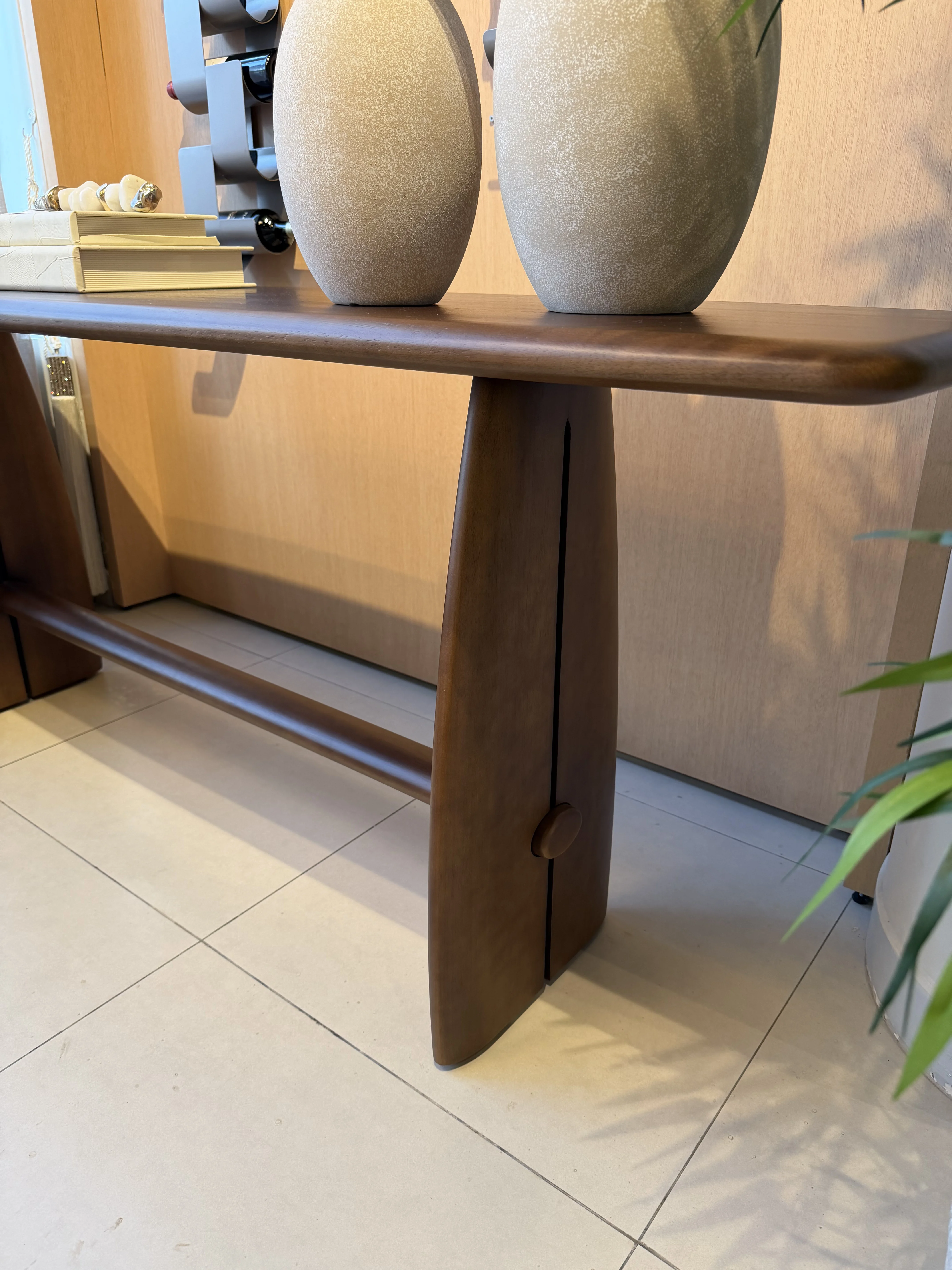 Consola Ibia madera castaño 