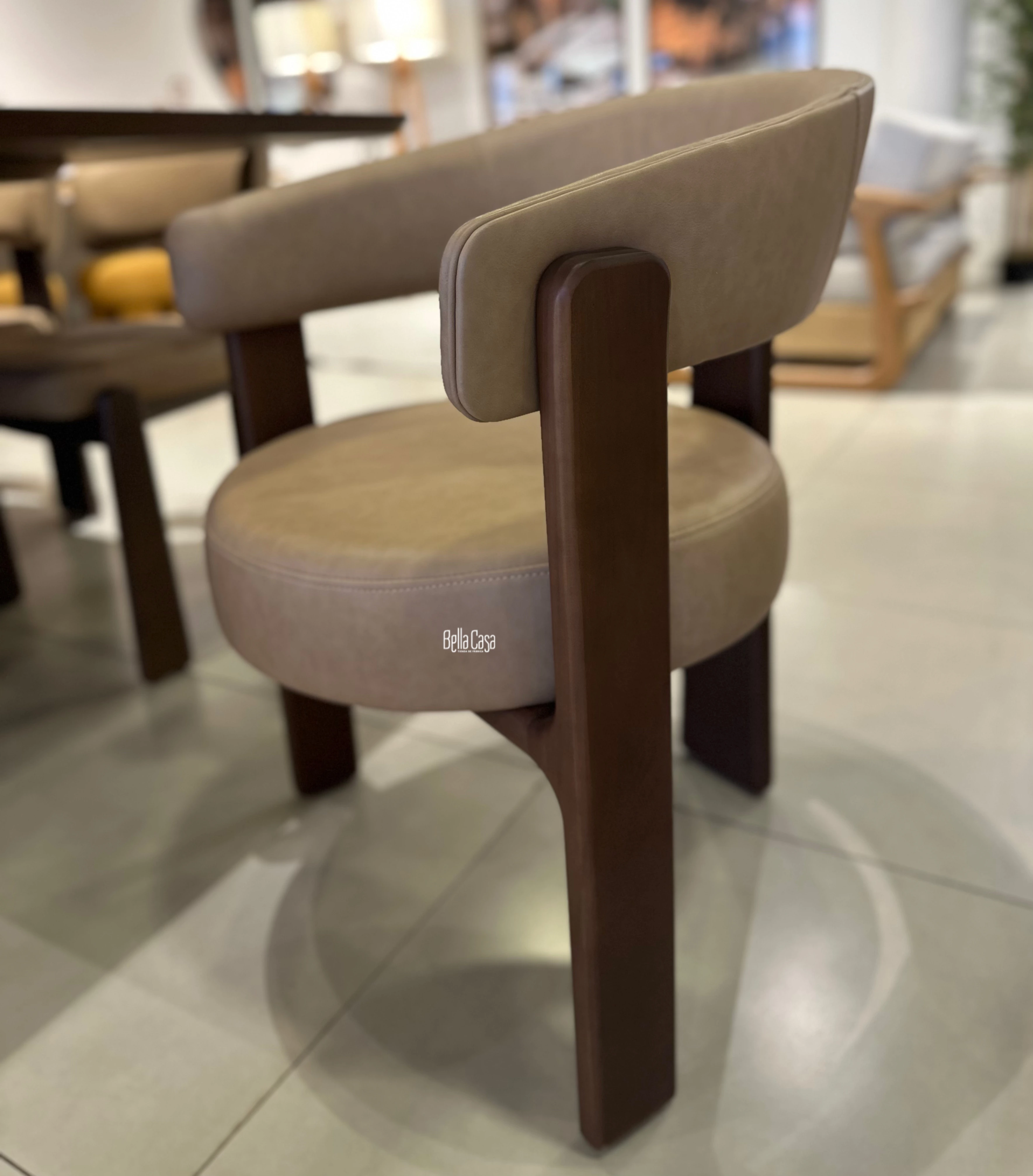 Silla Luna con posa brazo - Vista 3
