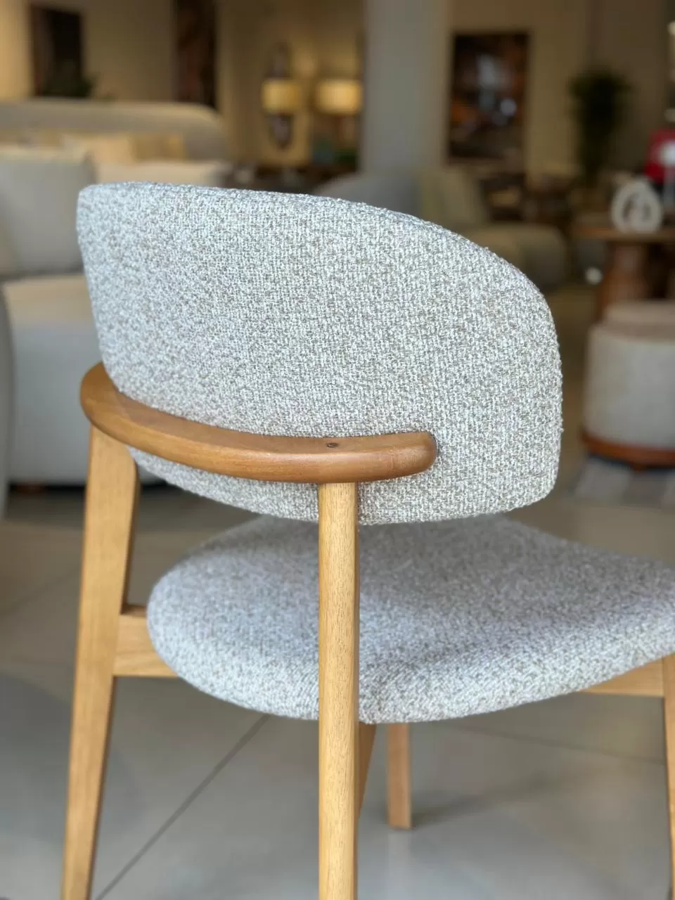 SILLA MONIC EN MADERA CON TELA LINO - Vista 3