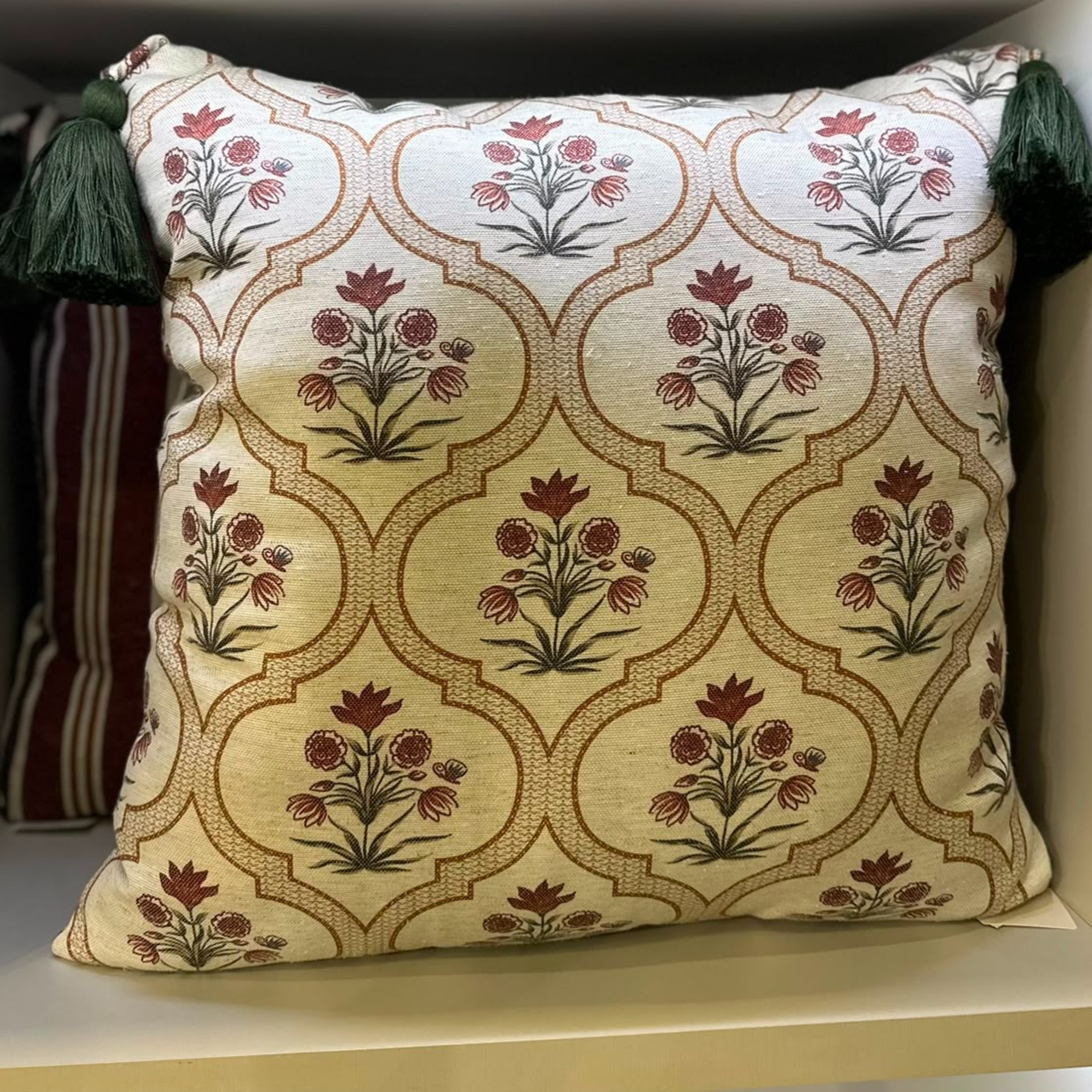 ALMOHADA DECORATIVA 60X60 TELA LINO - Vista 2