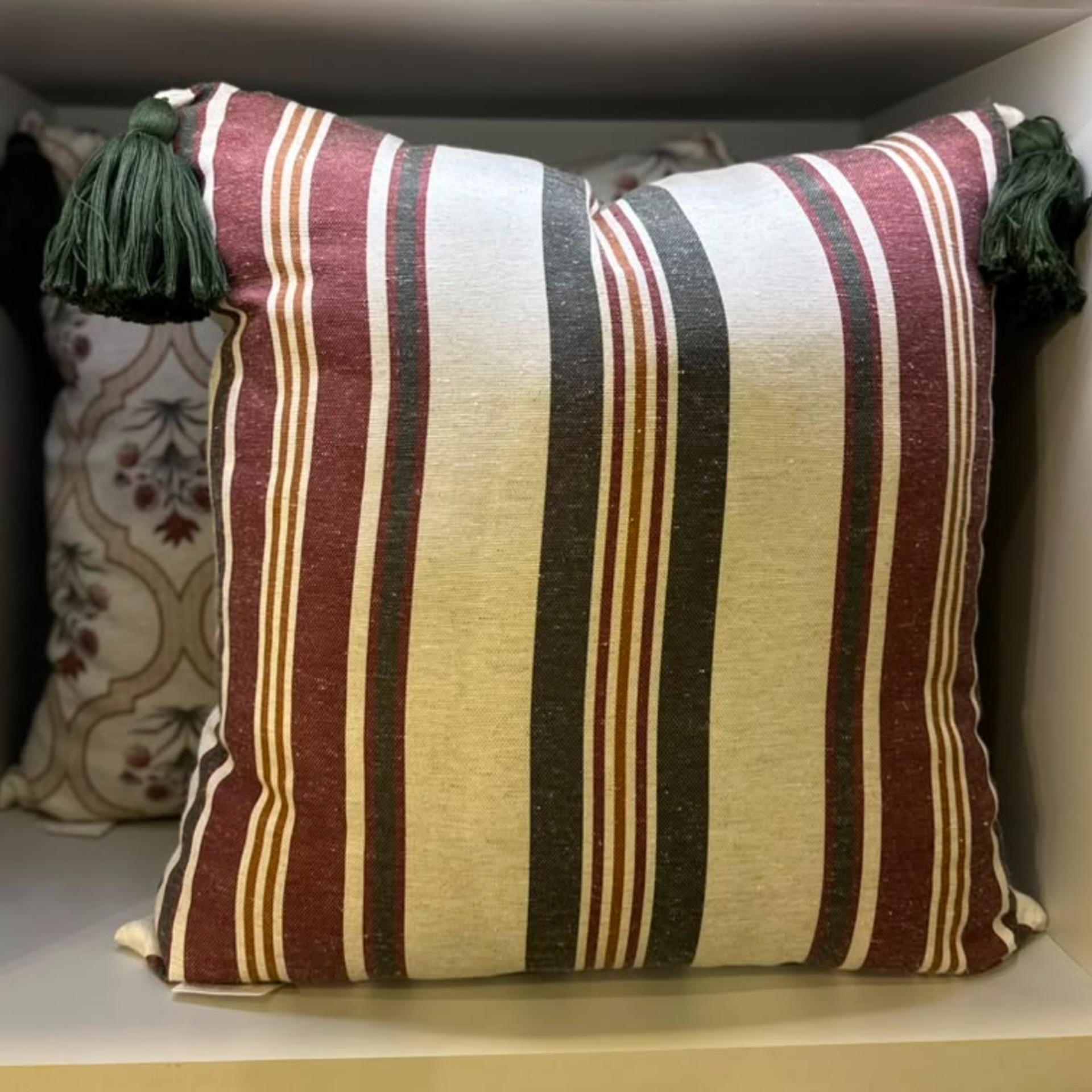 ALMOHADA DECORATIVA 60X60 TELA LINO - Vista 4