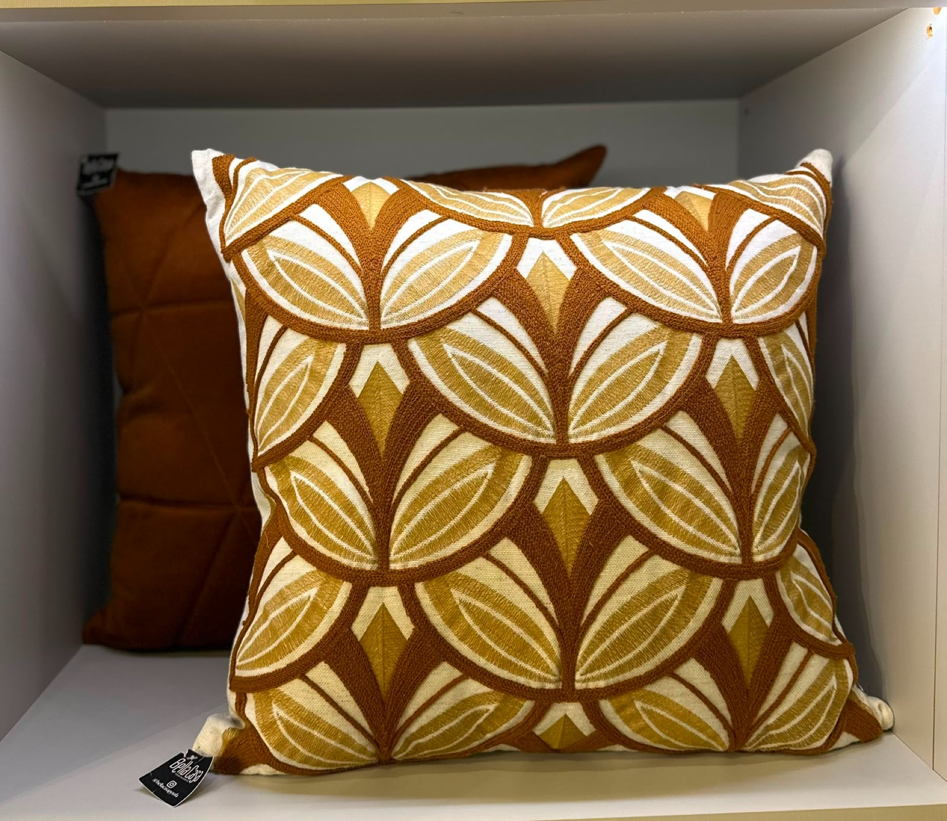 ALMOHADA DECORATIVA 52X52 TERRACOTA 