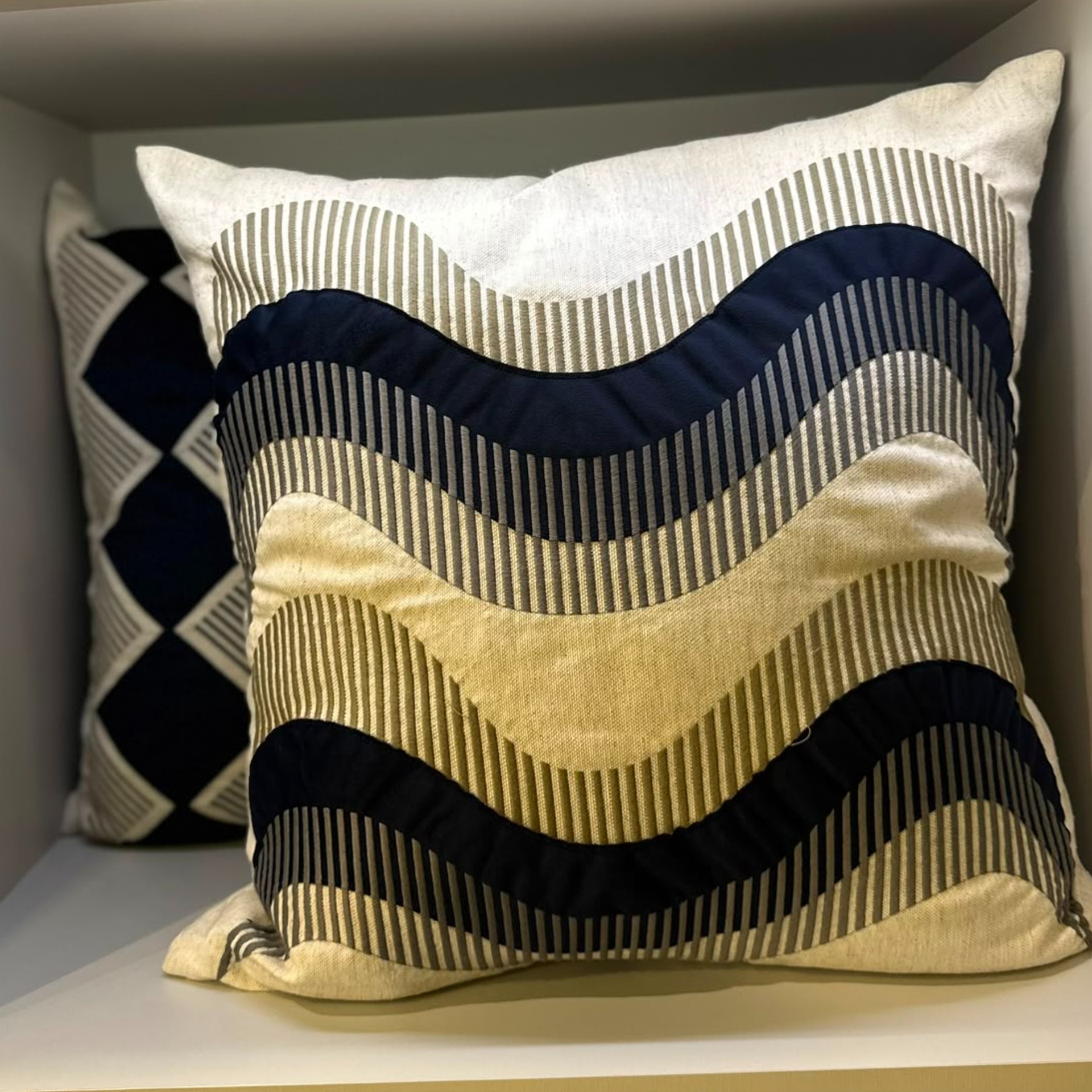 ALMOHADA DECORATIVA 52X52 TRAMADO AZUL  - Vista 2