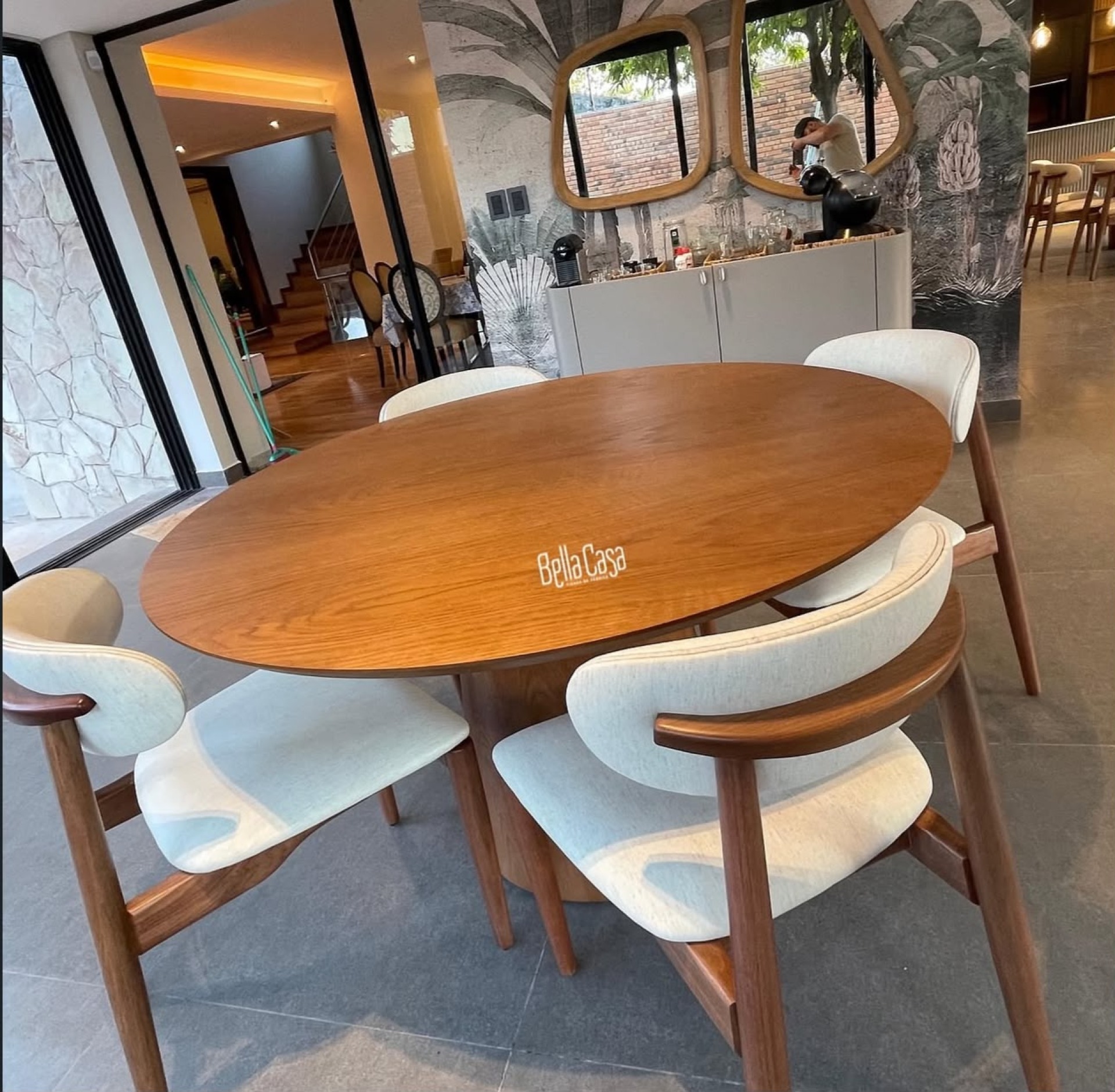 MESA COMEDOR CONE 